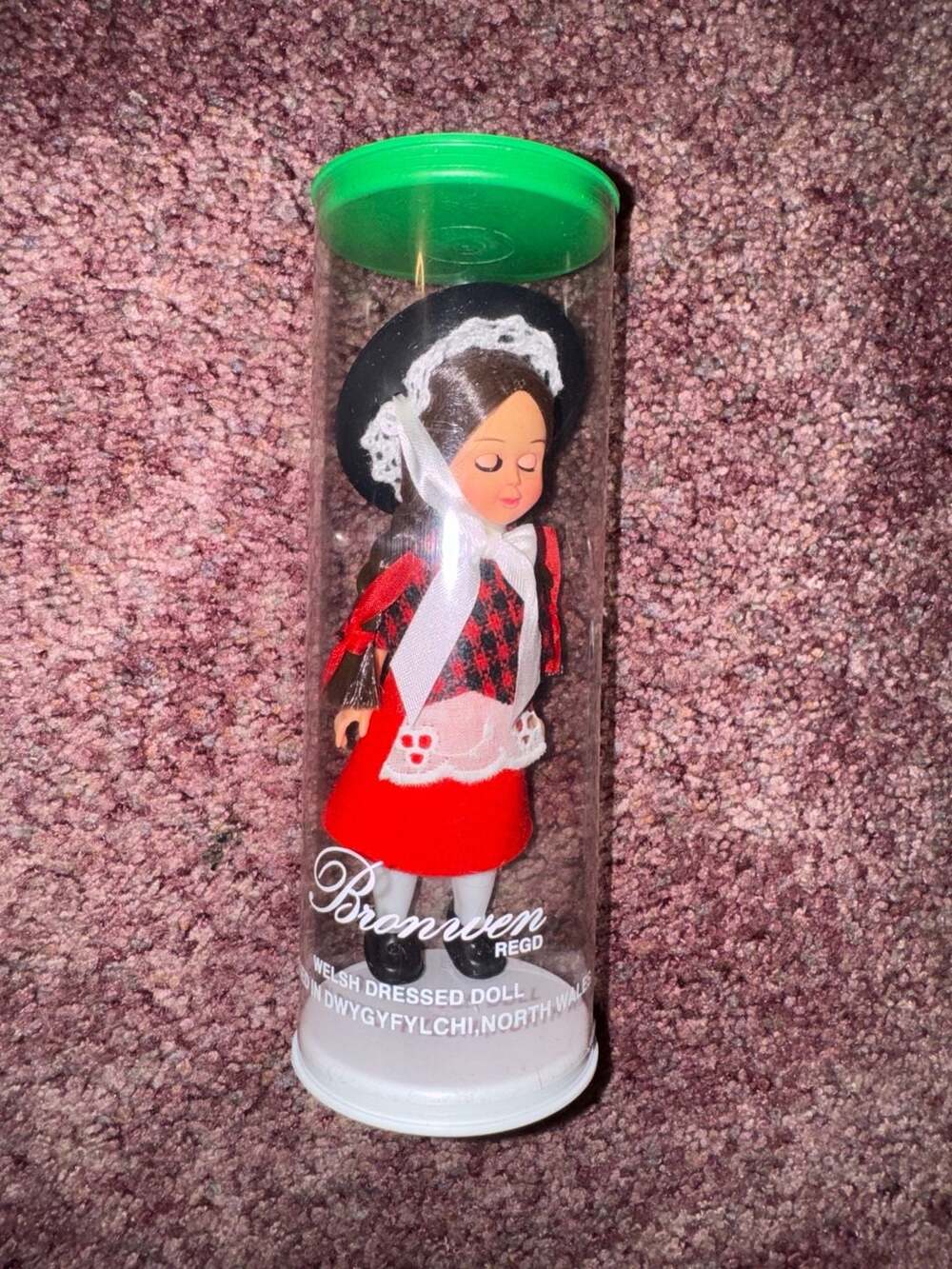 Bronwen Regd Welsh Dressed Doll in Original Tube